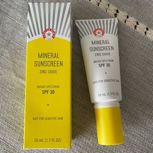 New First aid beauty mineral sunscreen spf 30